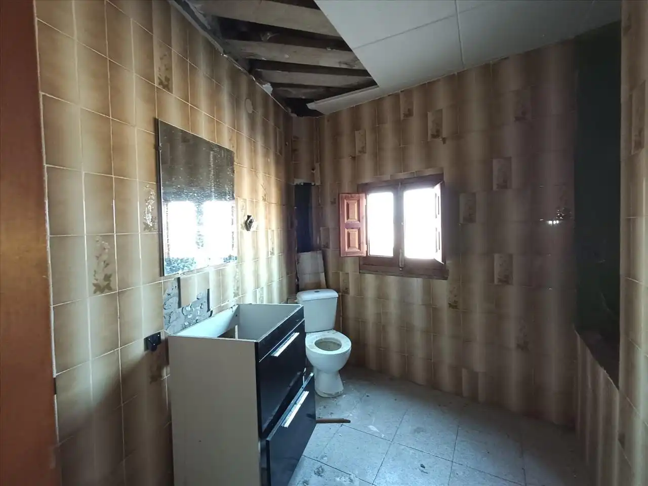 Bathroom of Detached homes for sale in Fraga, Huesca