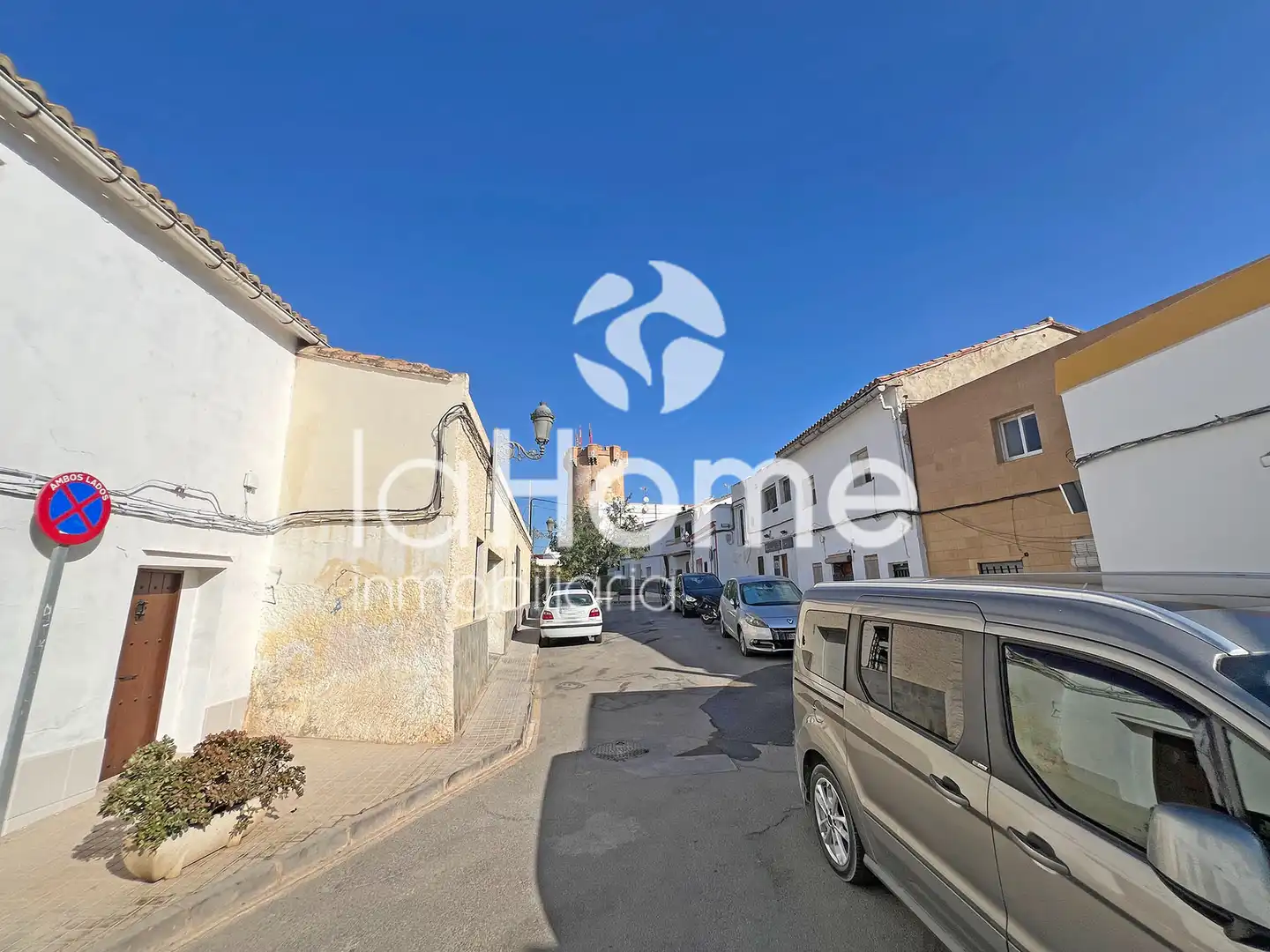 Vista exterior de Casa adosada en venta en Paterna con Aire acondicionado, Terraza y Horno