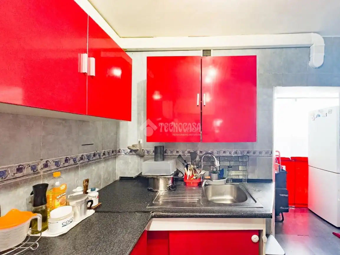 Wohnung zum Verkauf in Reyes Católicos, imagen 5