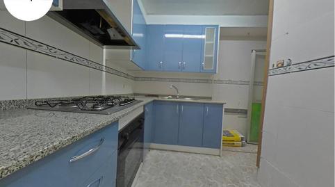 Foto 3 de Piso en venta en Les Arenes - La Grípia  Can Montllor, Barcelona