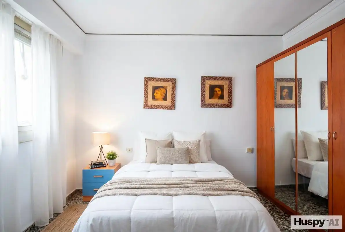 Habitación de Piso en venta en Paterna con Calefacción