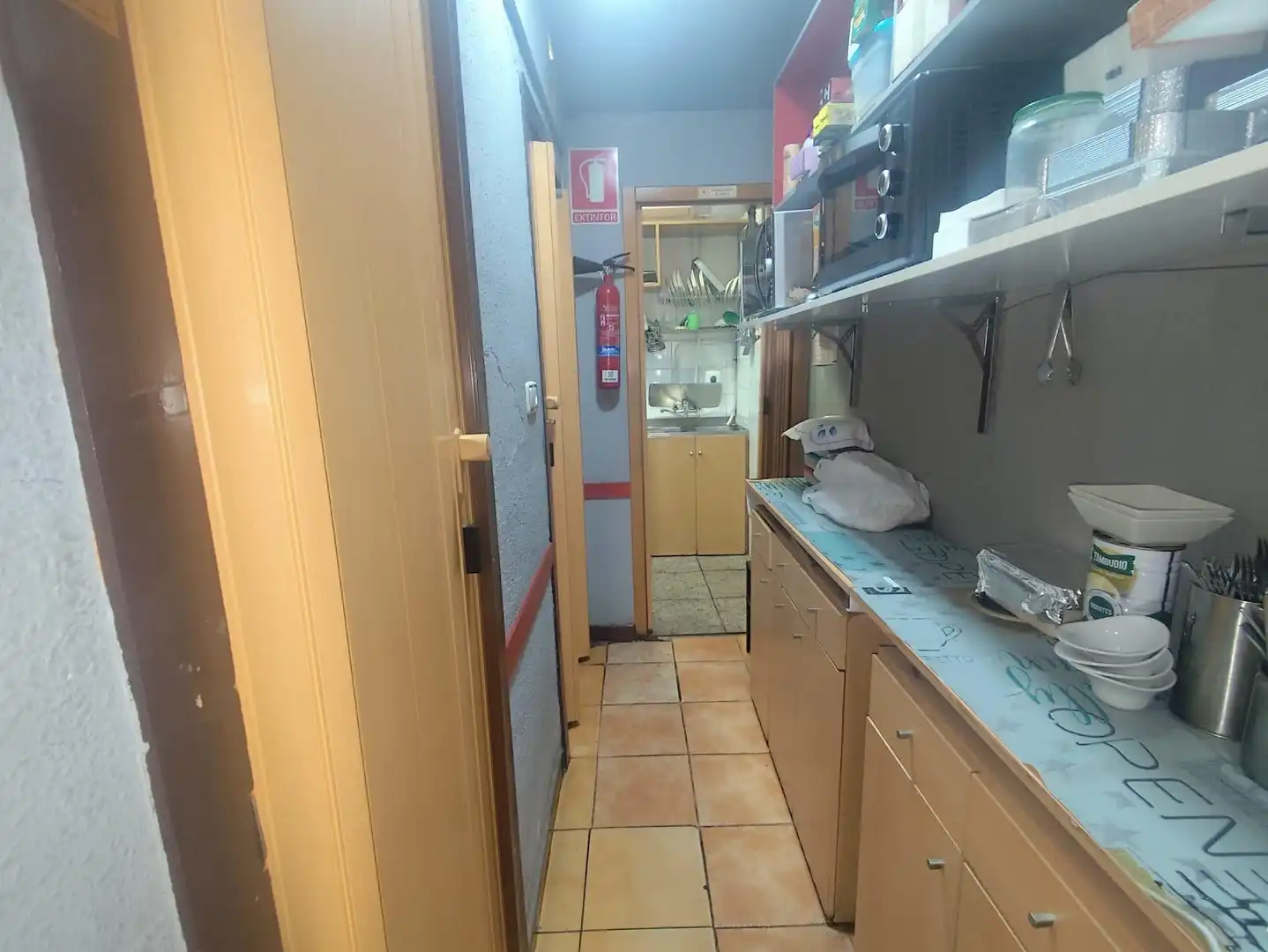 Cuina de Local en venda en Villanueva de Castellón amb Aire condicionat