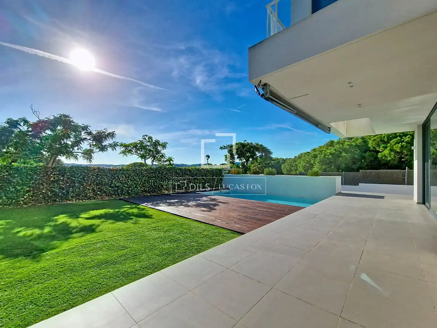 Terrasse von Haus oder Chalet zum Verkauf in Vilanova i la Geltrú mit Klimaanlage, Heizung und Privatgarten