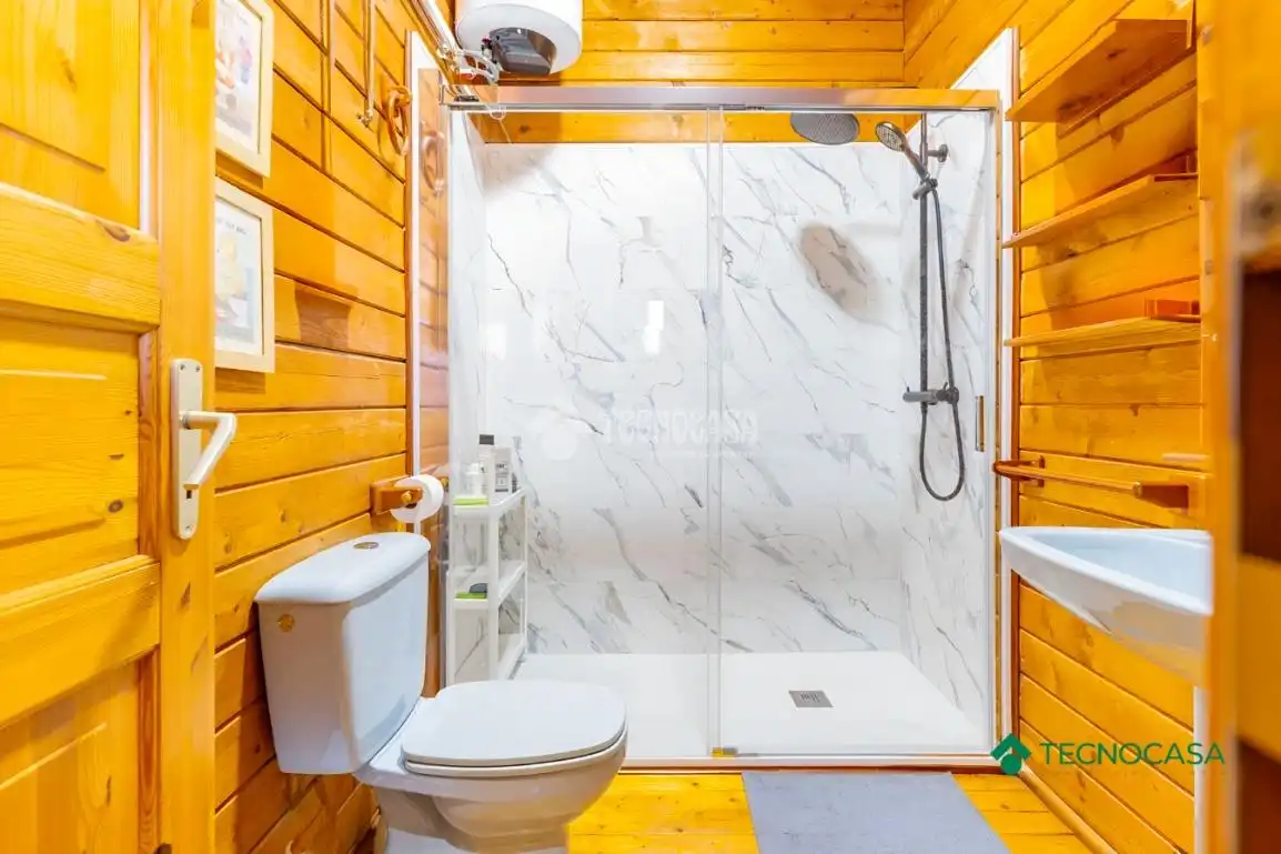 Bathroom of Houses for sale in Roquetas de Mar  with Swimming Pool