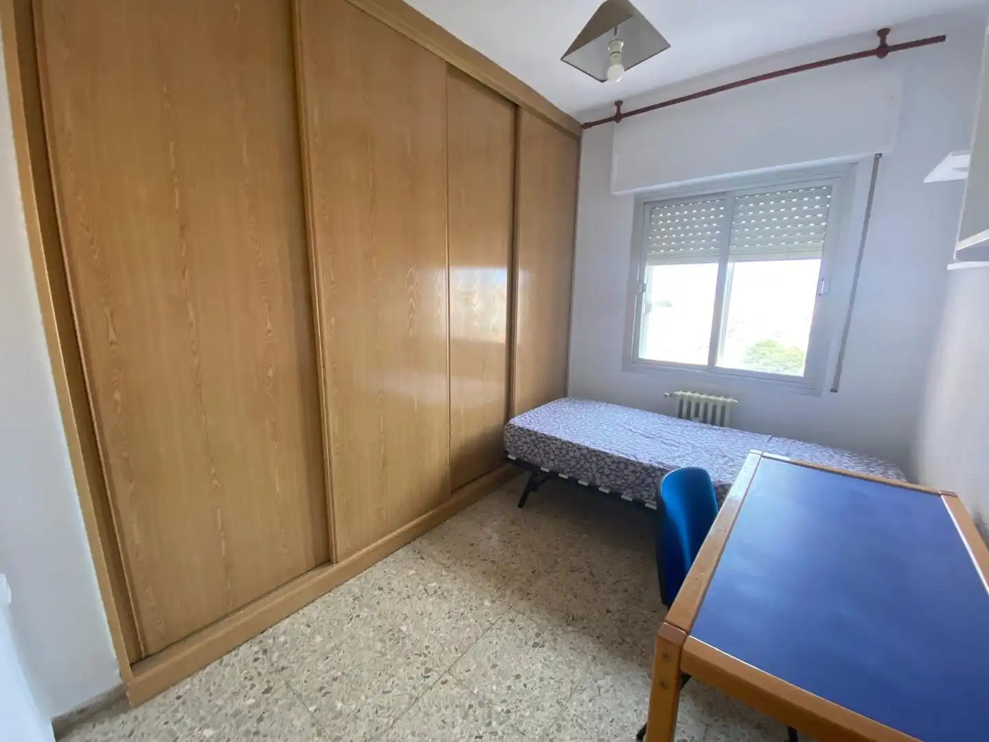 Wohnung zur Miete in Calle Doctor García Reyes, Parque Sur