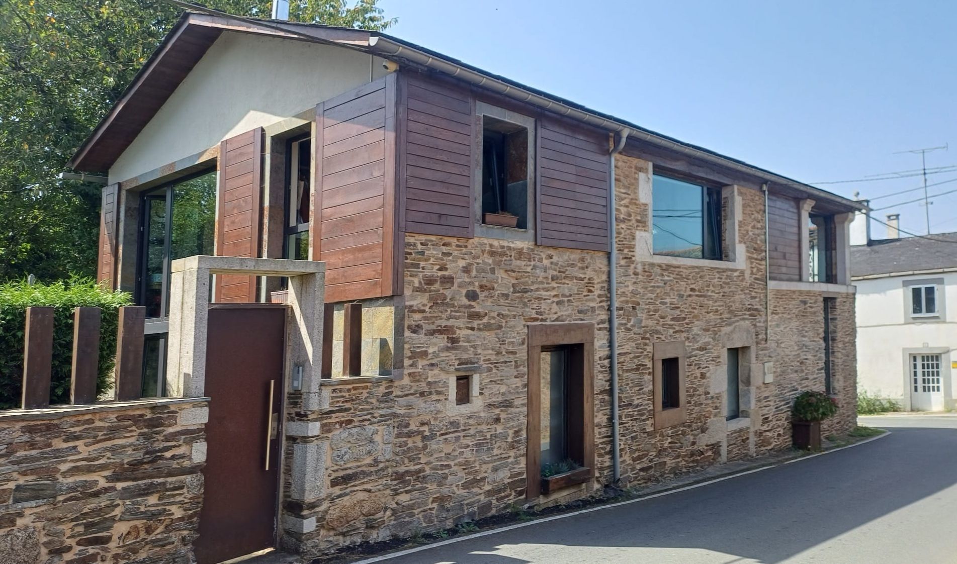 Exterior view of House or chalet for sale in Lugo Capital  with Heating, Private garden and Terrace