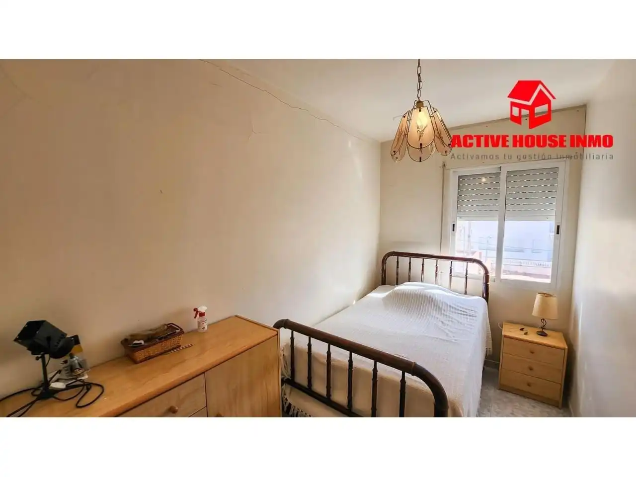 Schlafzimmer von Einfamilien-Reihenhaus zum Verkauf in La Ràpita mit Klimaanlage, Terrasse und Abstellraum
