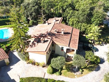 House with balcony for sale in Caldes de Malavella