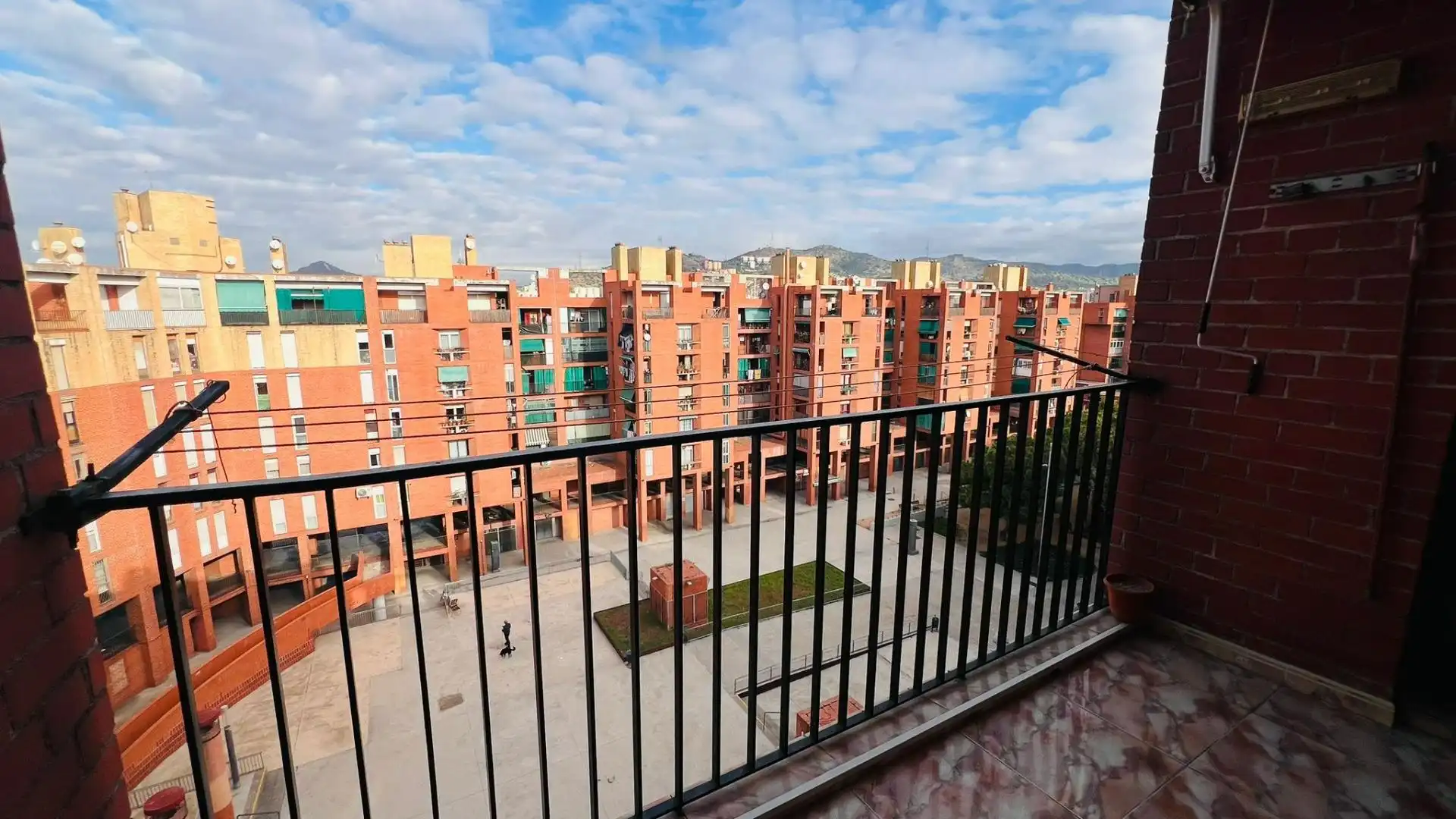 Vista exterior de Ático en venta en Barcelona con Aire acondicionado y Balcón