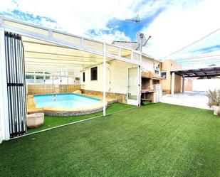 Swimming pool of House or chalet for sale in Torrevieja