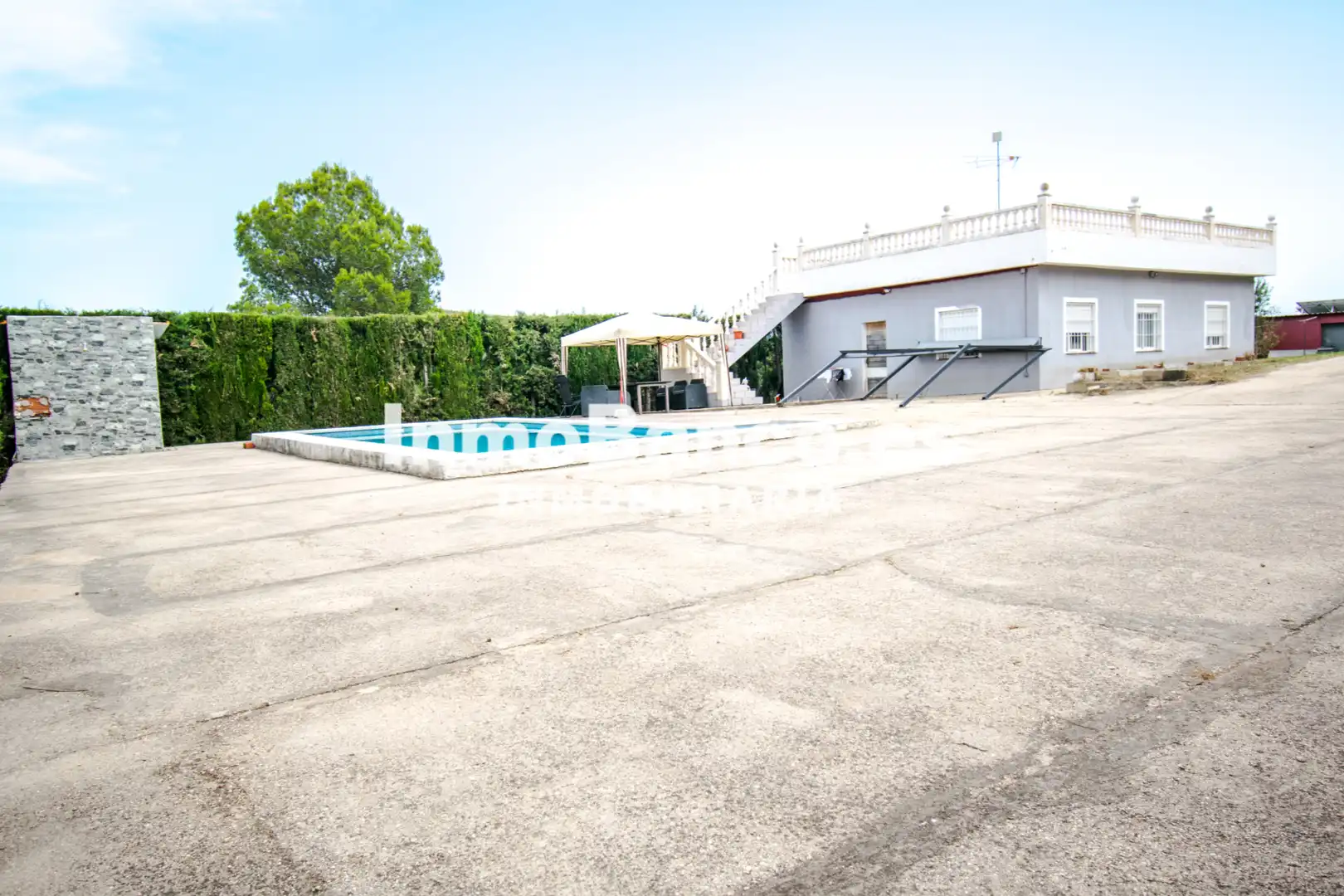 Piscina de Finca rústica en venta en Montserrat con Jardín privado y Piscina