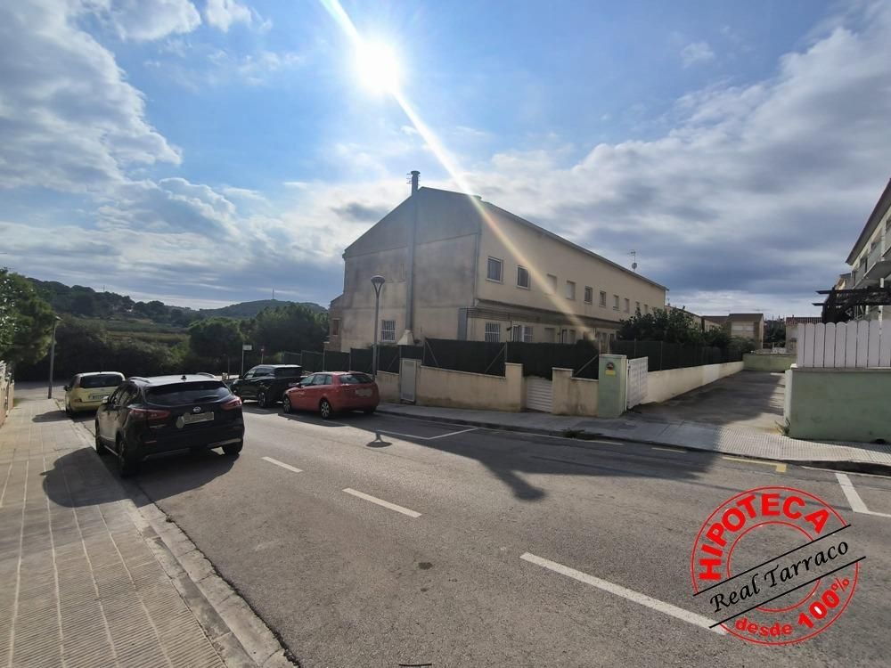 Vista exterior de Casa adosada en venta en Calafell con Piscina comunitaria
