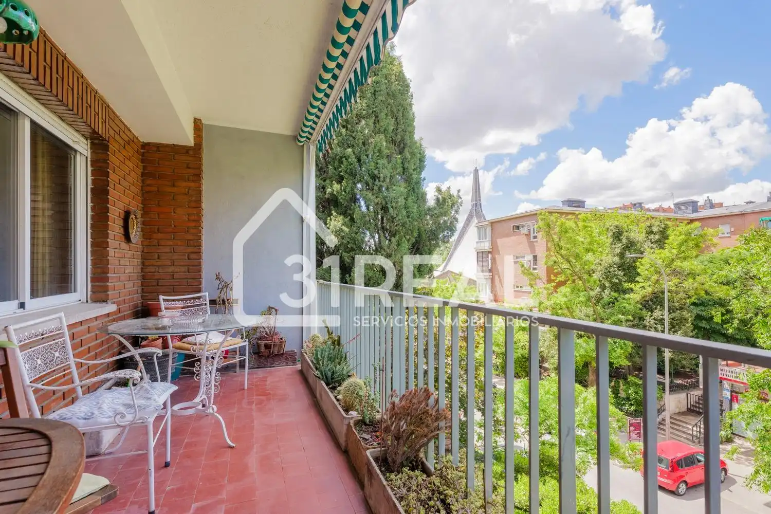 Exterior view of Flat for sale in Madrid  with Air Conditioner, Heating and Parquet flooring