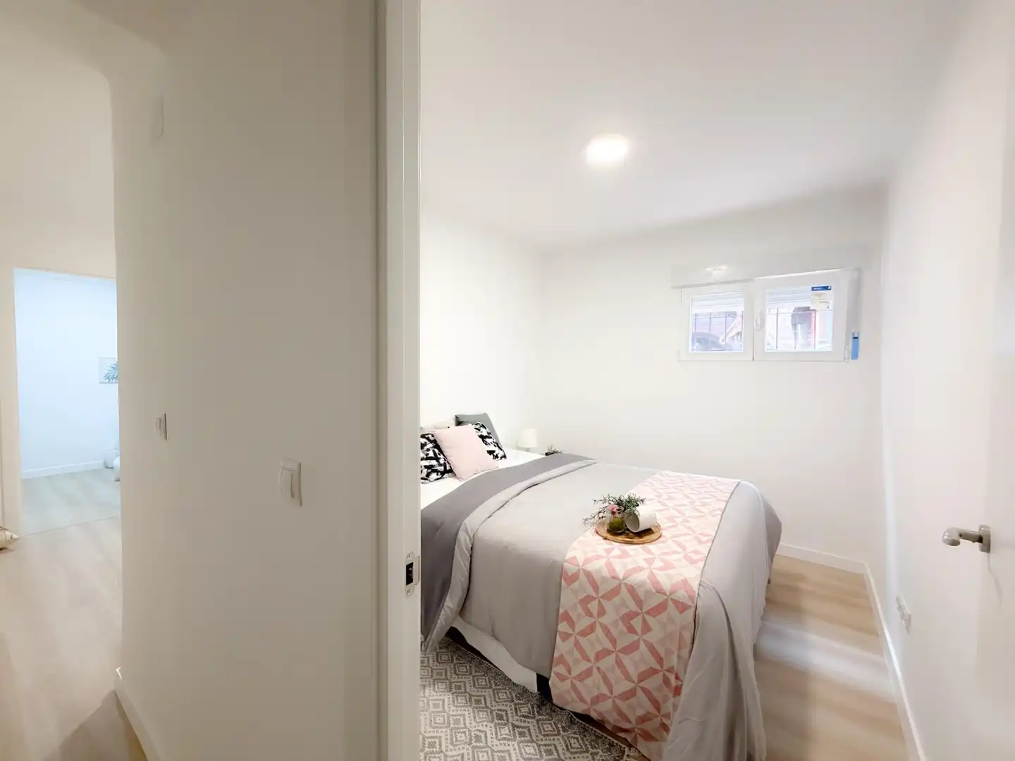 Habitación de Piso en venta en Madrid con Amueblado