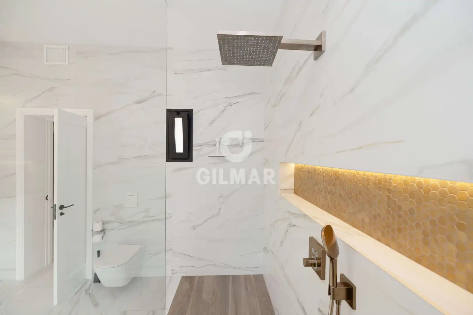 Bathroom of Houses for sale in Benalmádena  with Heating, Private garden and Swimming Pool