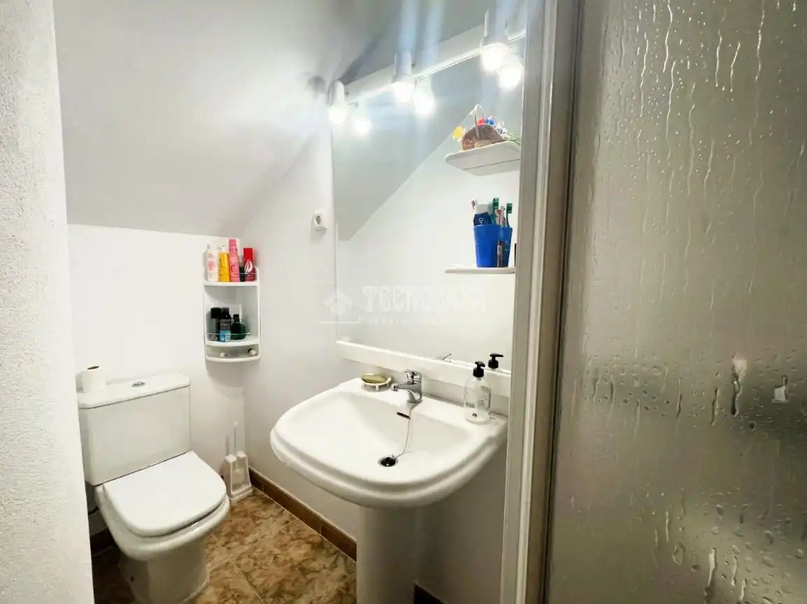 Baño de Casa adosada en venta en Lanteira con Calefacción y Amueblado