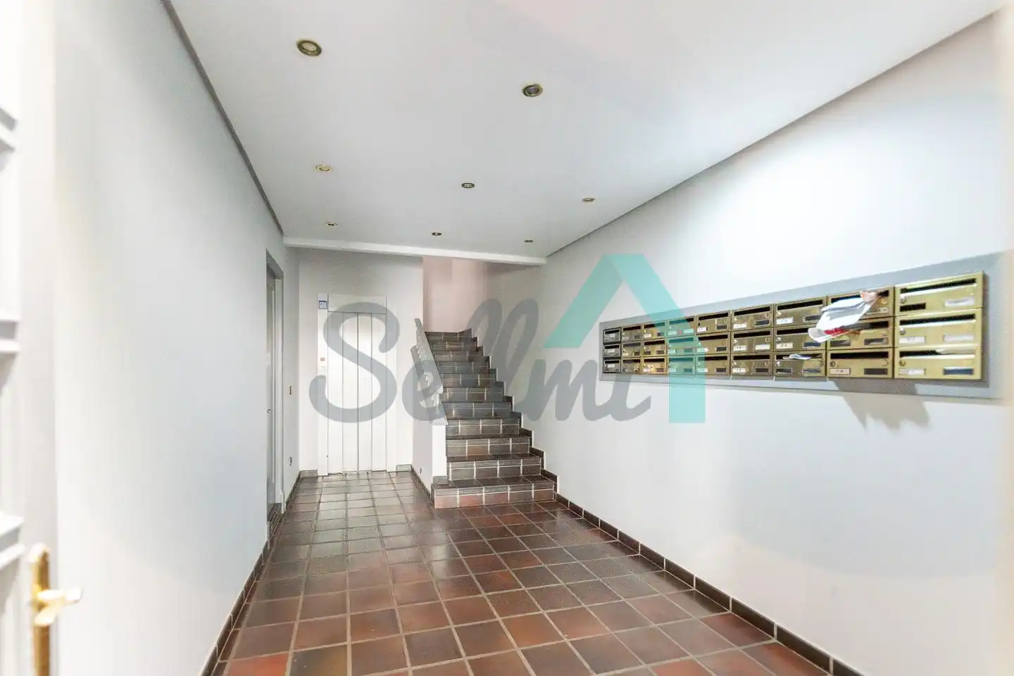 Piso de alquiler en Oviedo  con Calefacción, Parquet y Amueblado