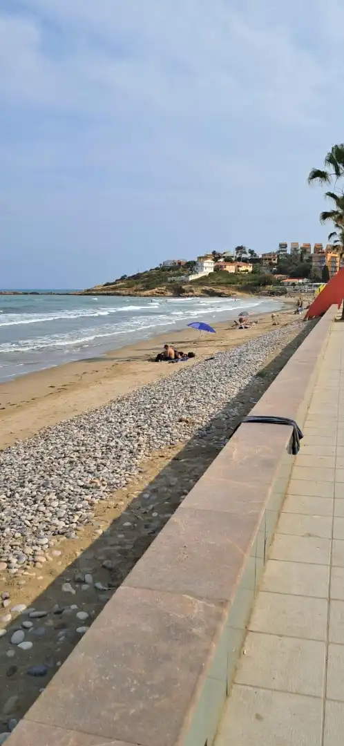 Außenansicht von Einfamilien-Reihenhaus zur Miete in Oropesa del Mar / Orpesa mit Terrasse