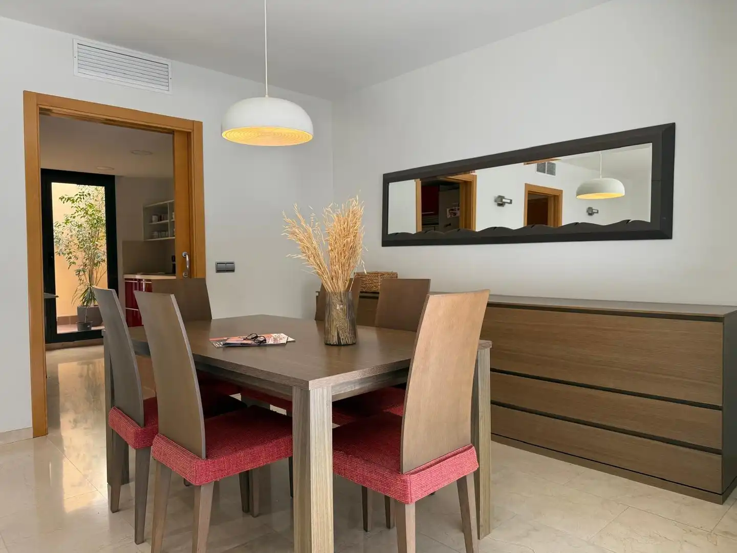 Comedor de Casa o chalet en venta en Vinyols i els Arcs con Terraza