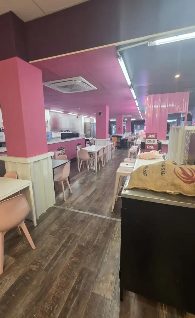 Local comercial en traspaso en Carrer d'Ausiàs March, imagen 6