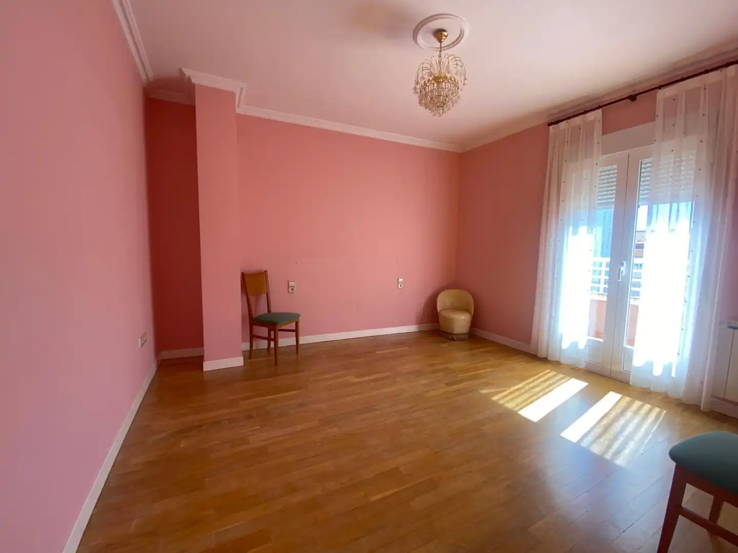 Habitación de Piso en venta en Valdepeñas con Aire acondicionado, Calefacción y Parquet