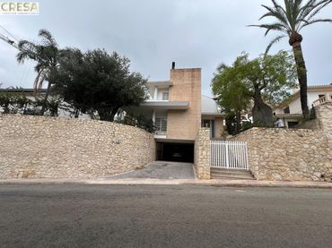 Villa con balcone in vendita a El Faro