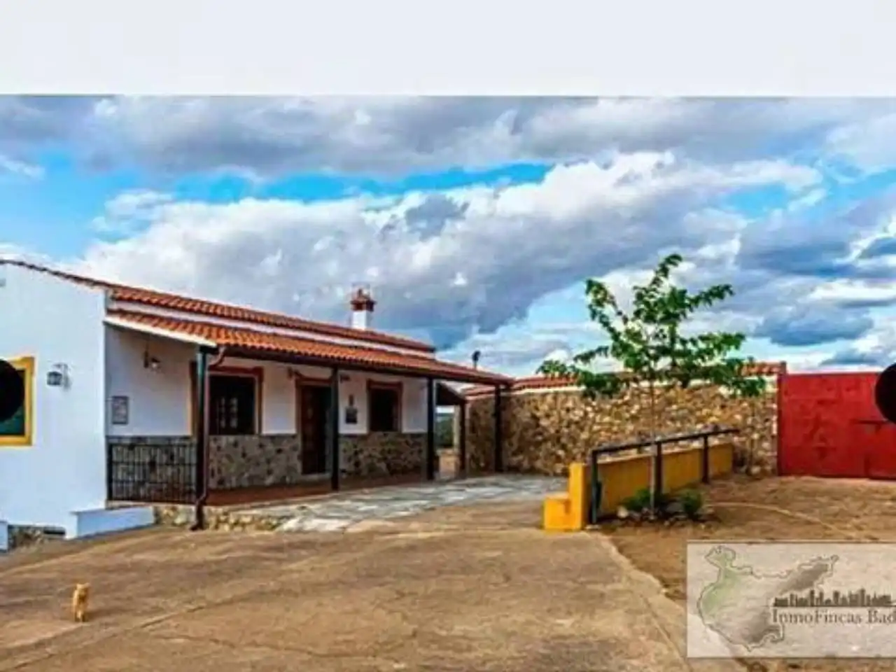 Vista exterior de Finca rústica en venta en Higuera de Vargas con Aire acondicionado, Jardín privado y Terraza