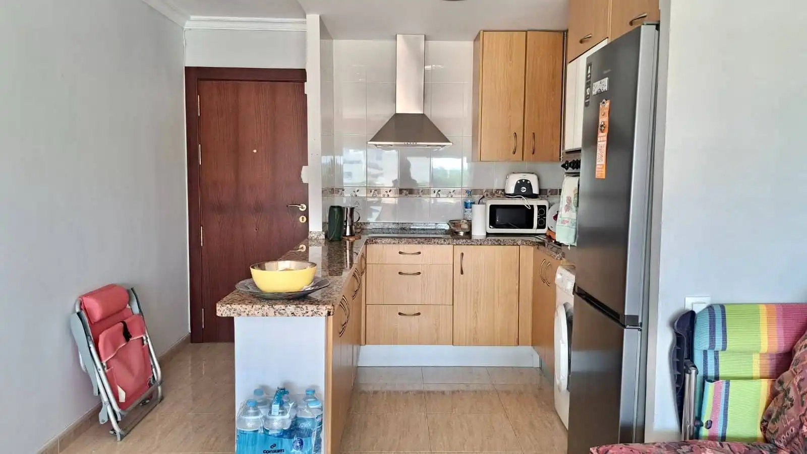 Cocina de Apartamento de alquiler en La Pobla de Farnals con Aire acondicionado, Calefacción y Amueblado
