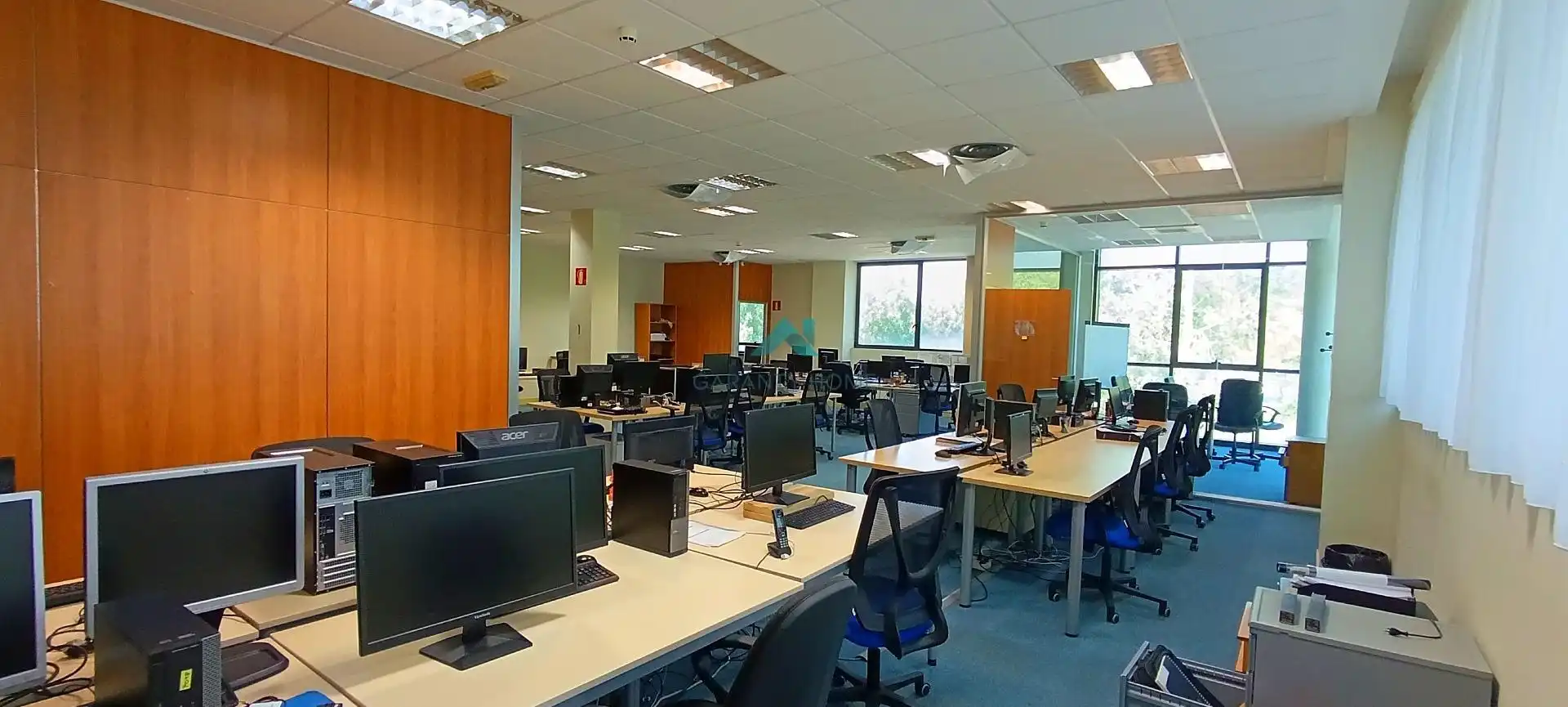 Oficina de lloguer en Vitoria - Gasteiz amb Aire condicionat i Calefacció