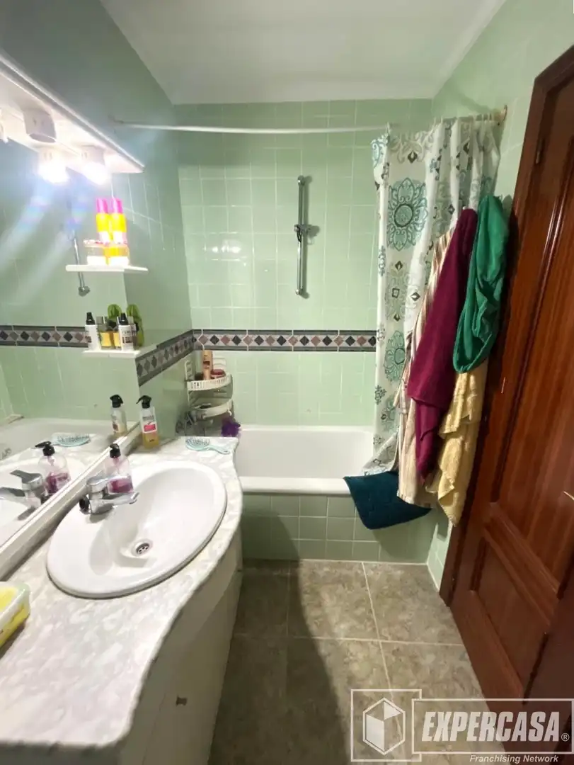 Baño de Piso en venta en Valencia con Aire acondicionado y Terraza