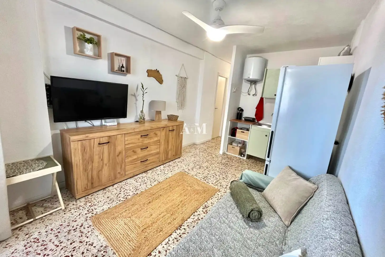Living room of Flat for rent in Torrevieja  with Heating, Terrace and Furnished