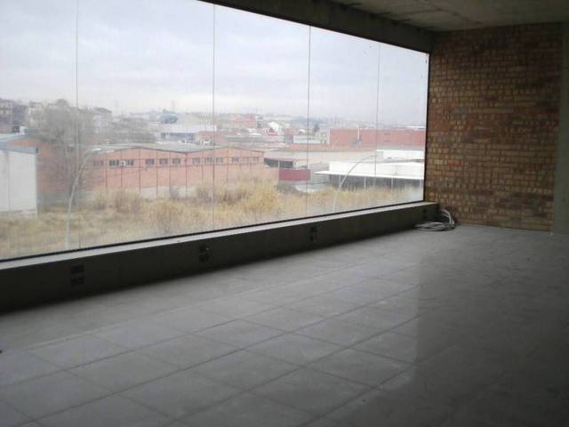 Local comercial en Alquiler en Sant Fruitós de Bages