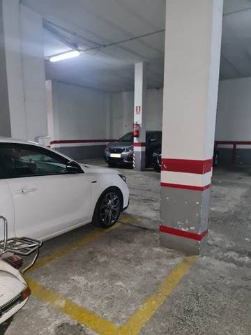 Garaje en Venta en Carrer del Poeta Mas y Ros en Ciutat Jardí