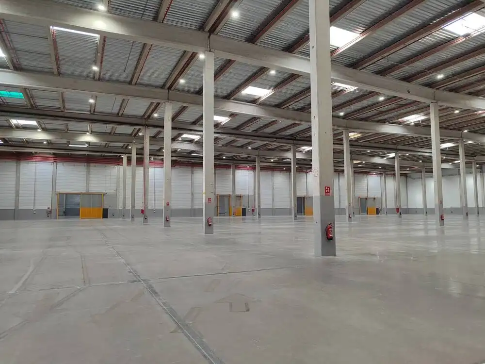 Nau industrial de lloguer en Alovera