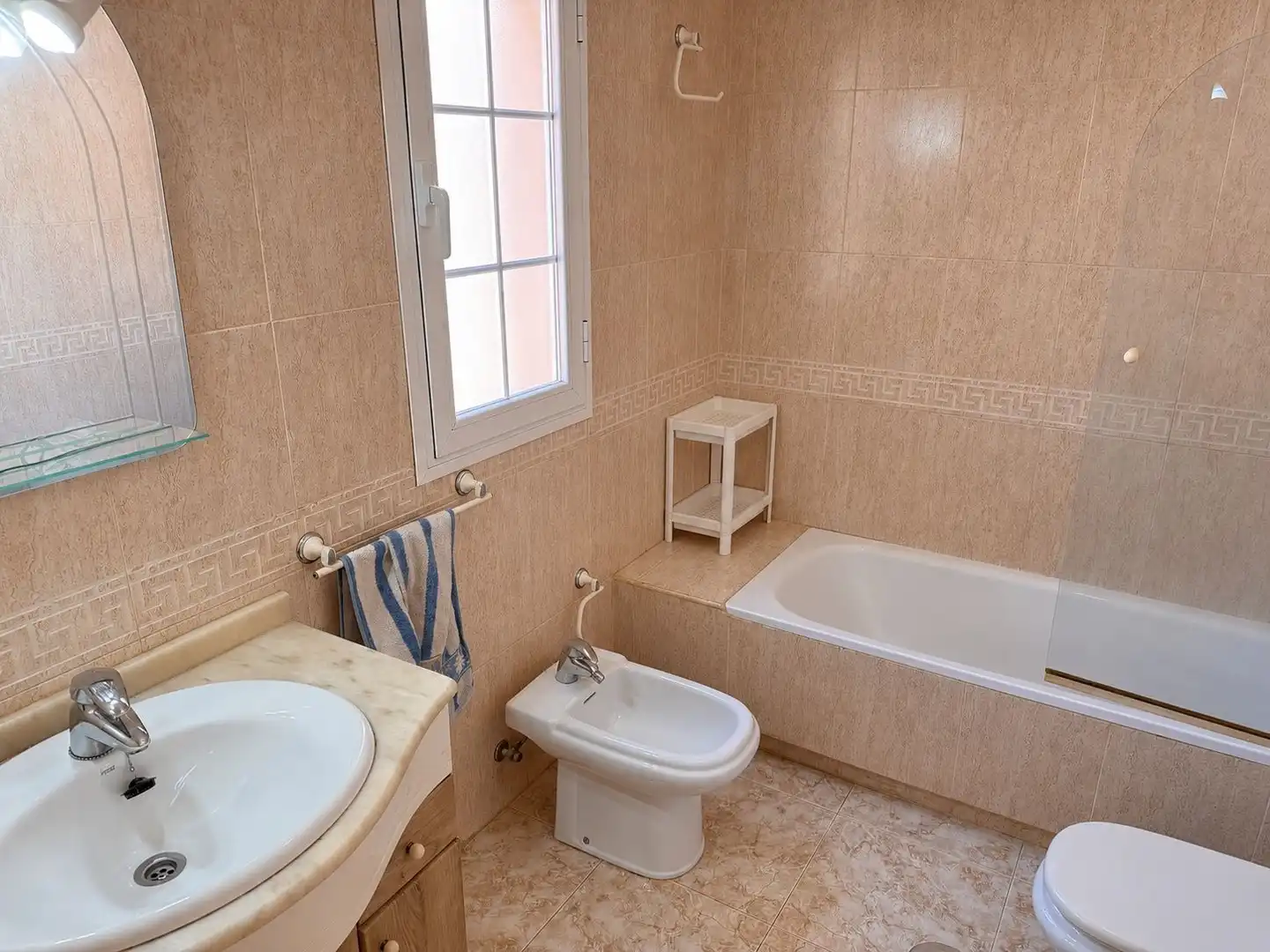 Baño de Casa o chalet en venta en Roquetas de Mar con Aire acondicionado, Terraza y Trastero