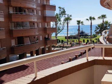 Apartament amb piscina en venda a Carrer les Roquetes 6