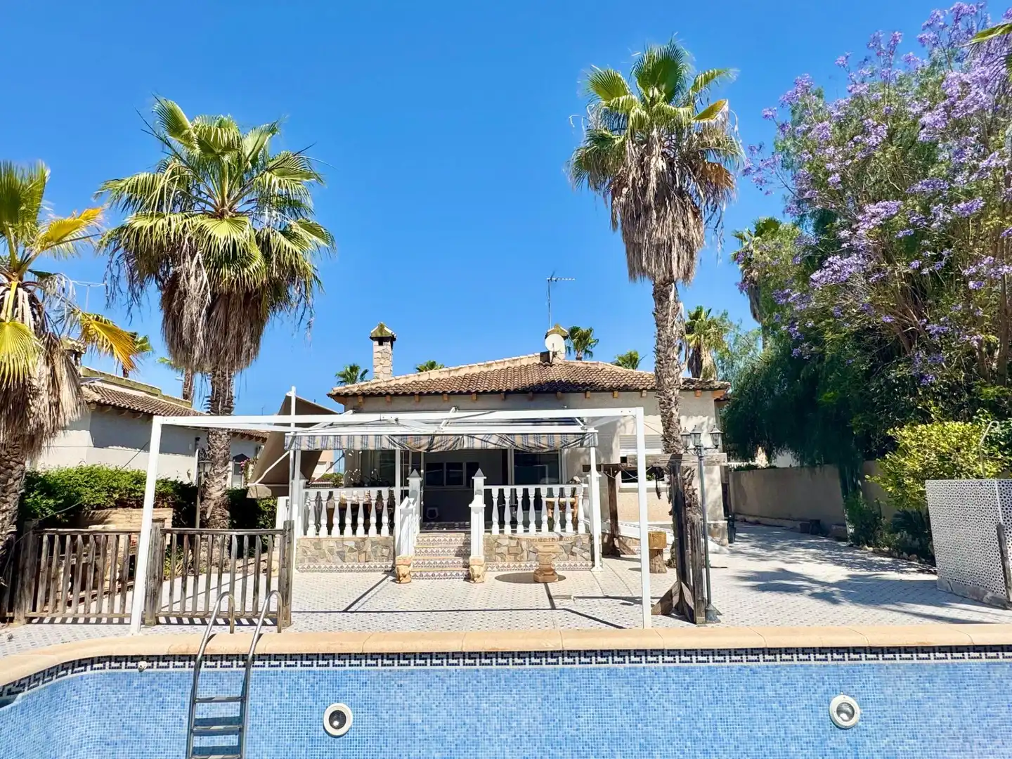 Vista exterior de Casa o chalet en venta en Benferri con Aire acondicionado, Calefacción y Jardín privado