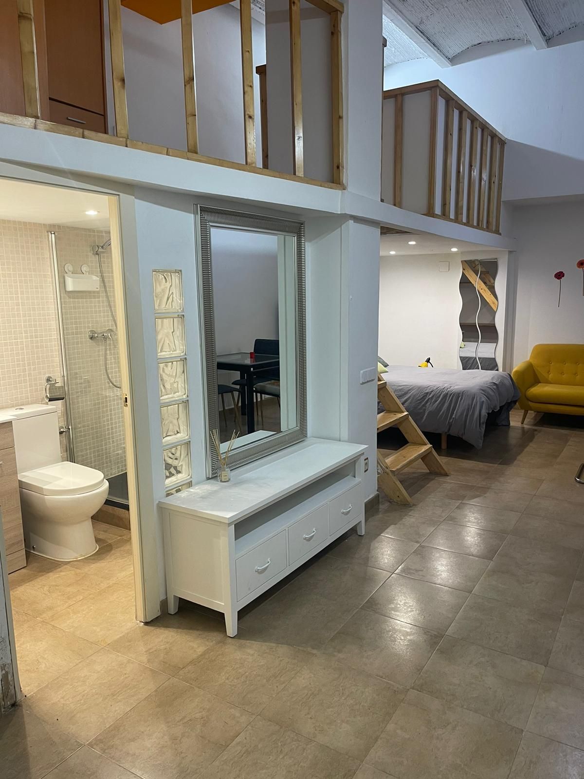 Bedroom of Loft for sale in  Barcelona Capital