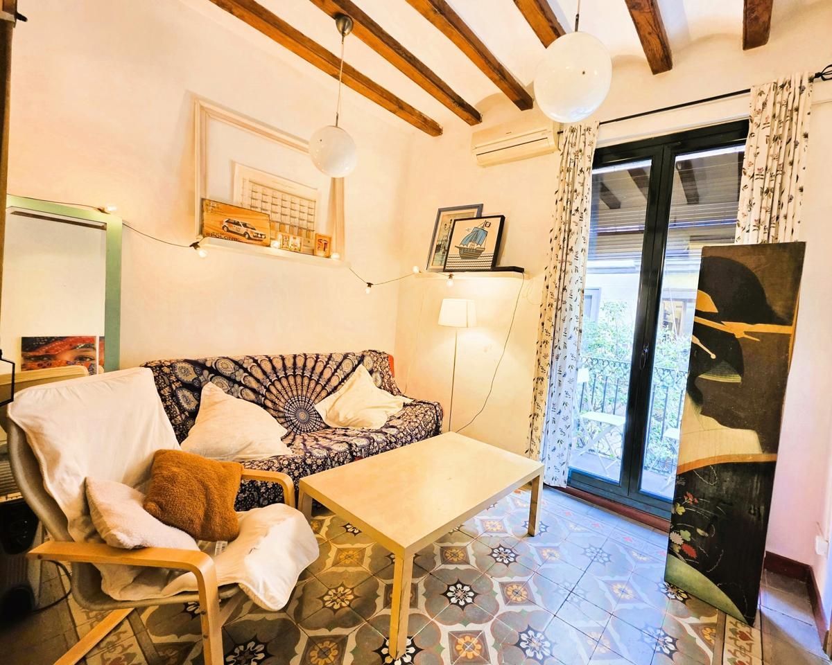 Flat for sale in Carrer de Joaquín Costa, El Raval, Ciutat Vella