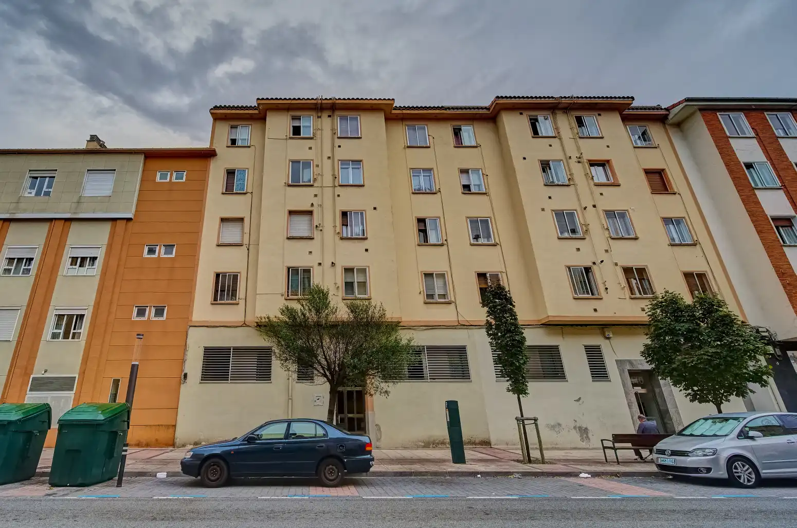 Piso con ascensor en venta en Avenida Marcelo Celayeta  142. Pamplona-Iruña