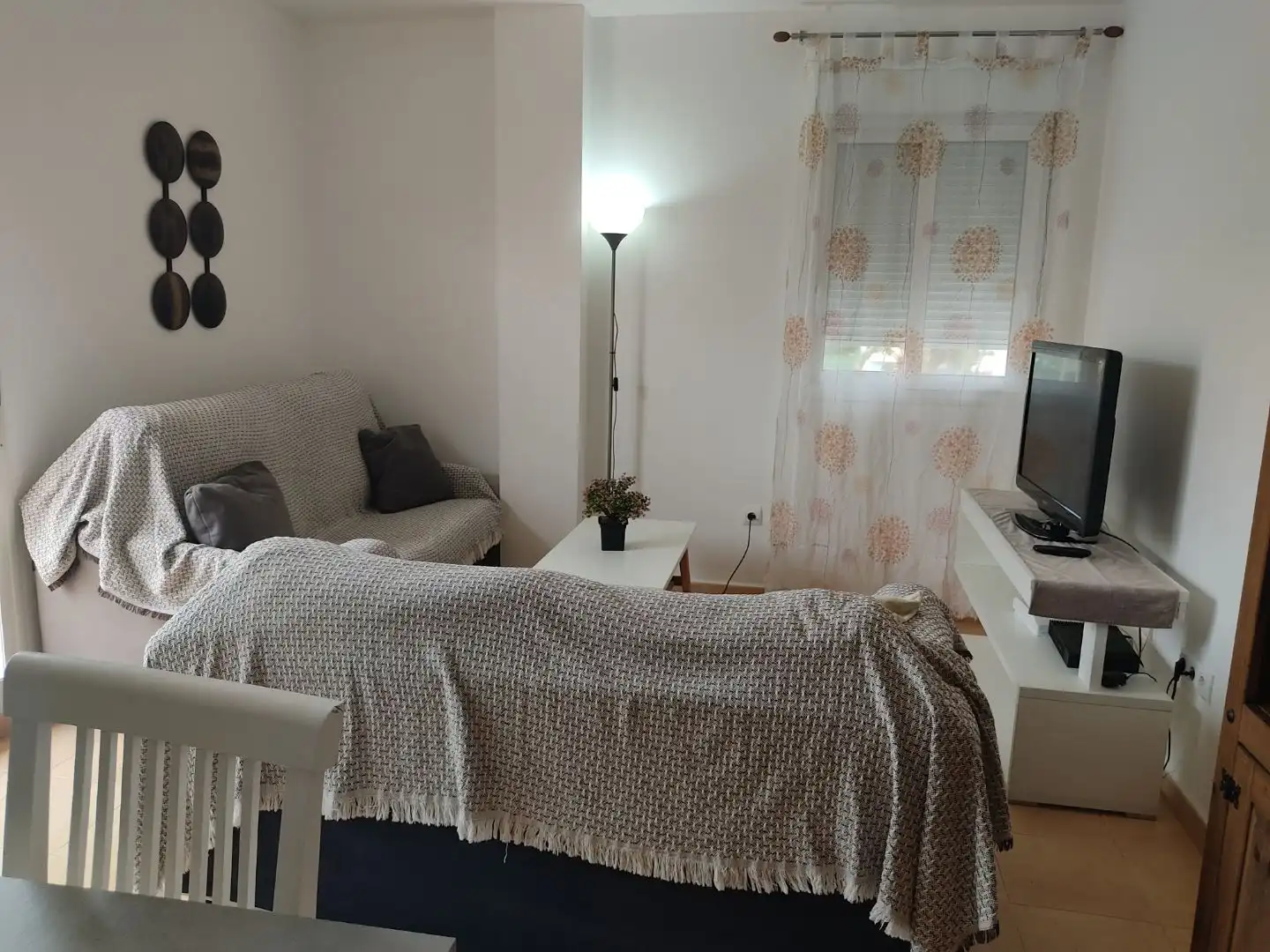 Sala de estar de Apartamento de alquiler en El Ejido con Aire acondicionado, Calefacción y Terraza