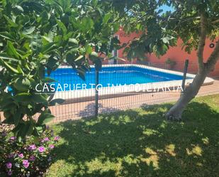 Jardí de Casa o xalet de lloguer en El Puerto de Santa María amb Aire condicionat, Jardí privat i Traster