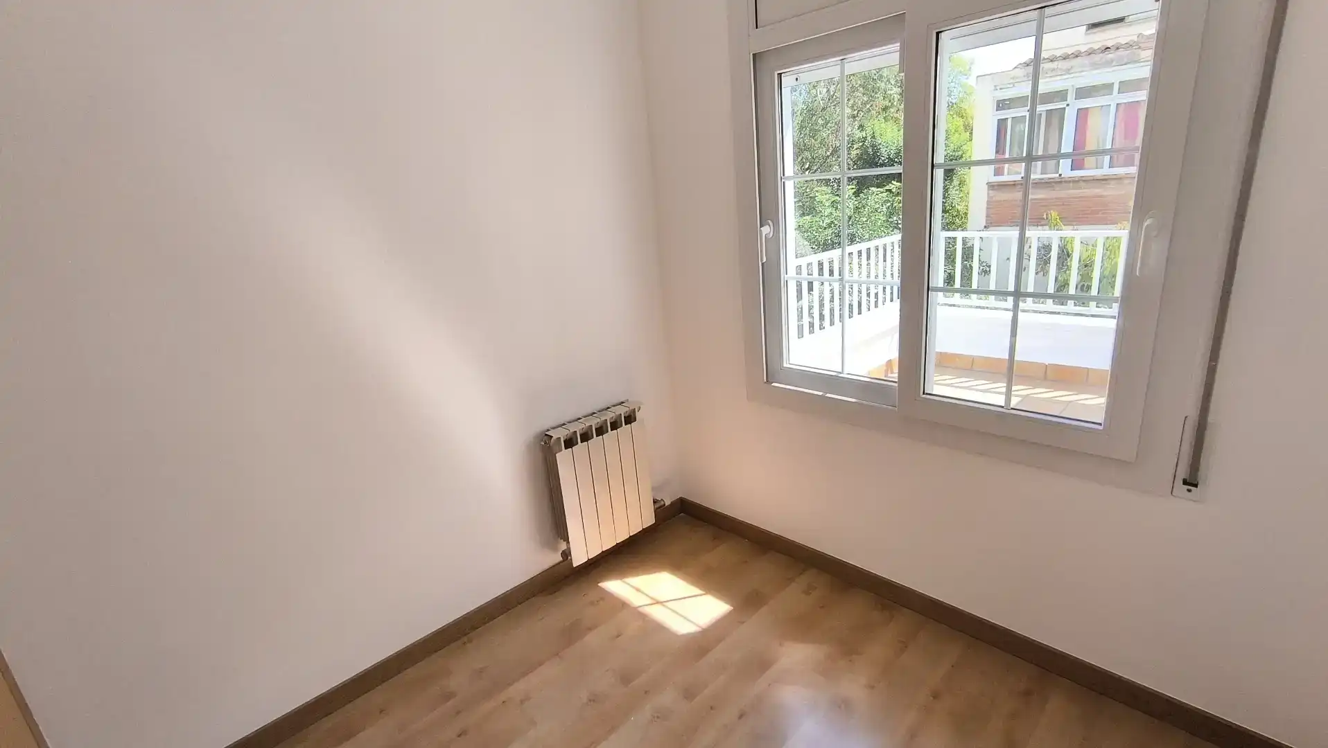 Dormitori de Casa o xalet en venda en Sant Cugat del Vallès amb Aire condicionat i Piscina