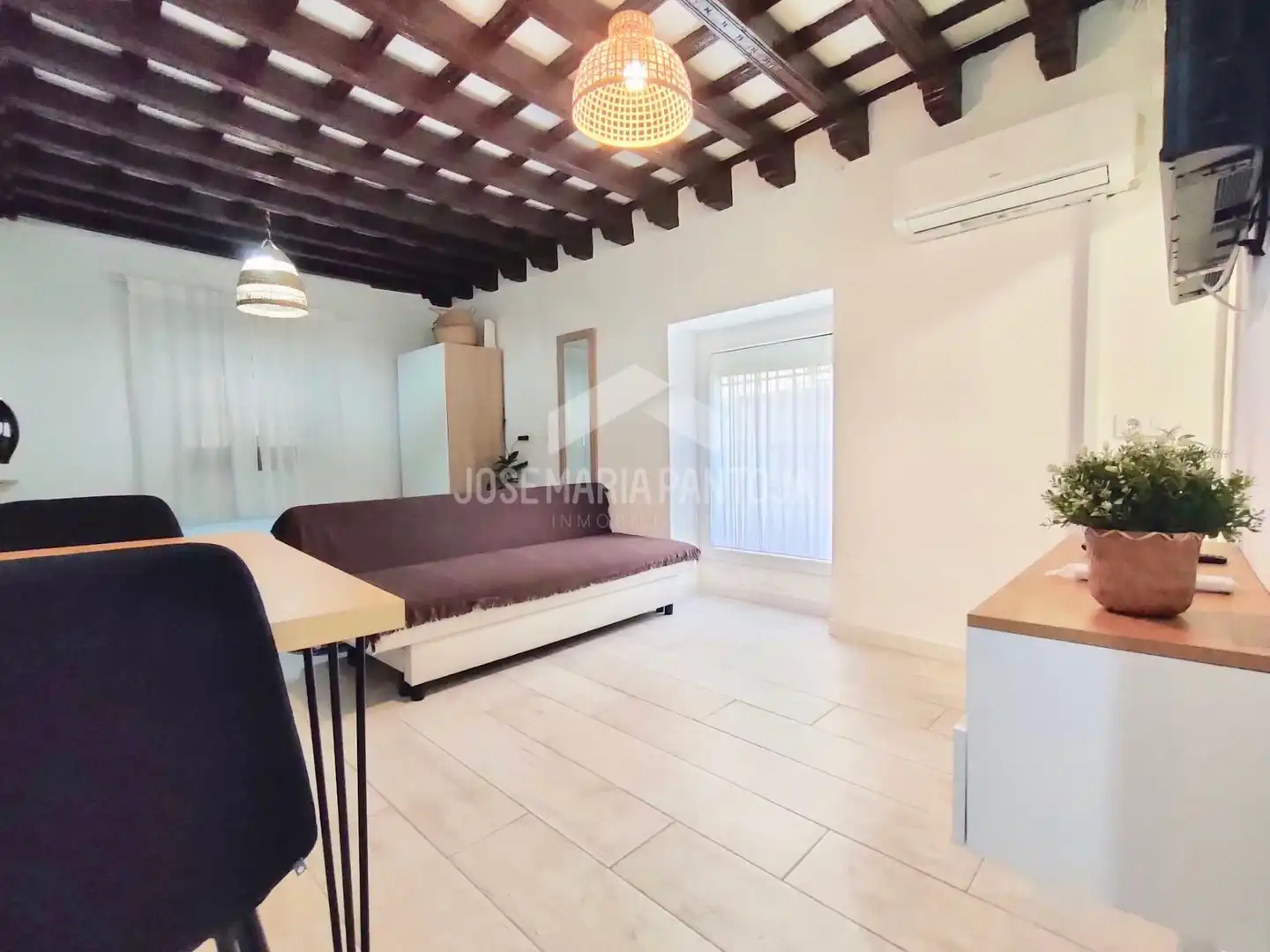 Habitación de Apartamento en venta en Jerez de la Frontera con Aire acondicionado, Calefacción y Amueblado