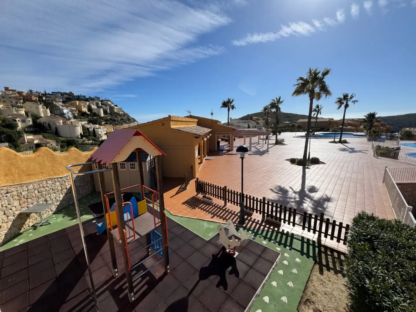 Apartament amb piscina en venda a Cumbre del Sol, imagen 25