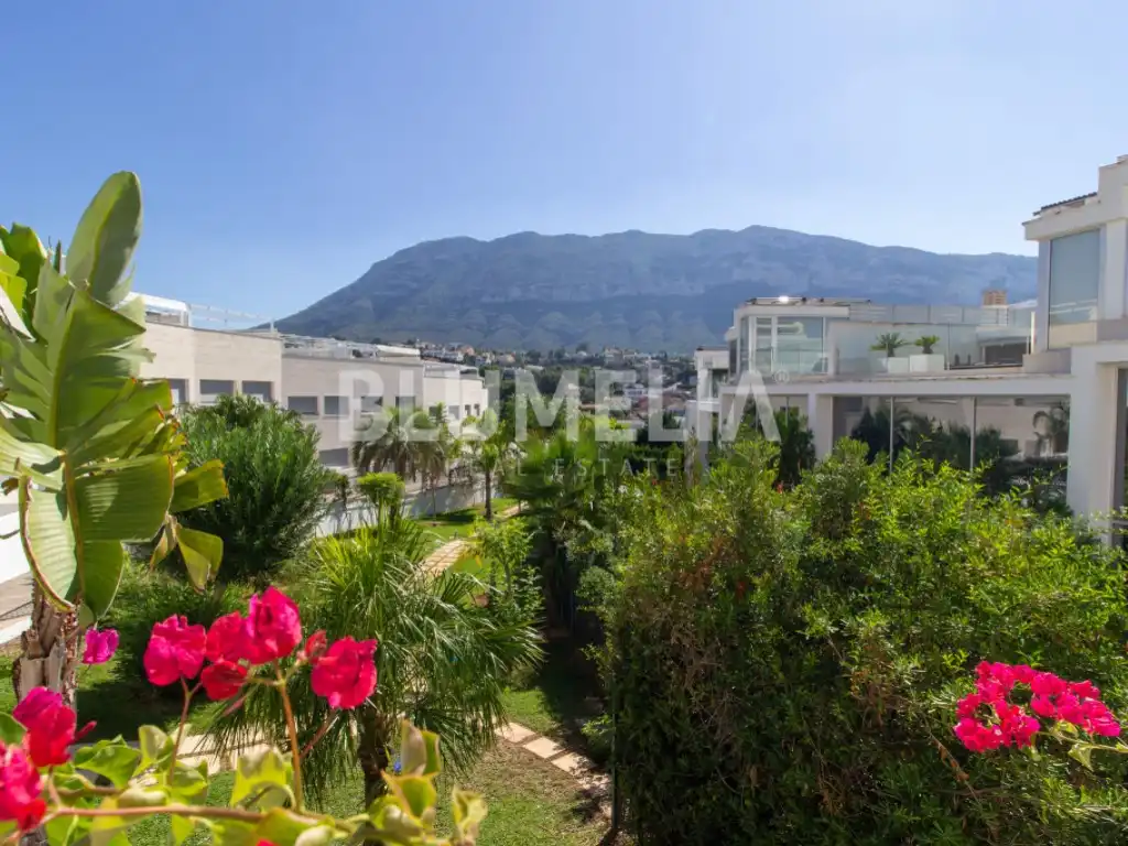 Bungalow with pool for sale in Camino Troies De Les, imagen 2