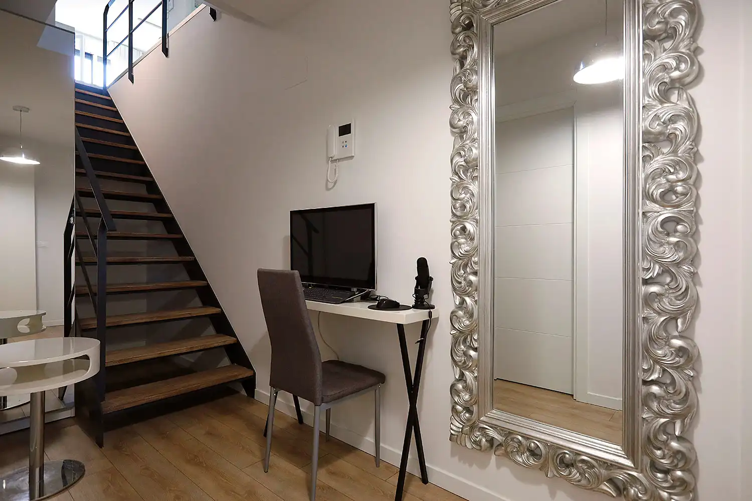 Dúplex en venda en Donostia - San Sebastián  amb Aire condicionat, Terrassa i Moblat