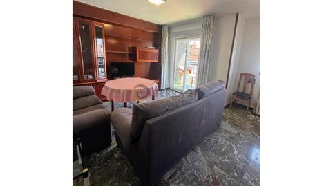 Photo 2 of Flat to rent in Peñamefecit - Avda Barcelona, Jaén