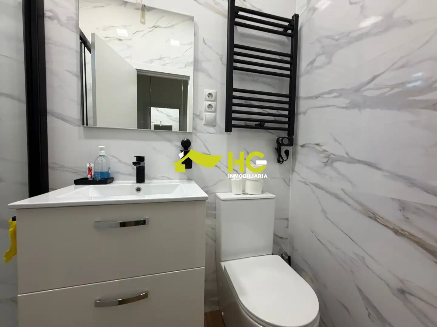Study for rent in El Bosque