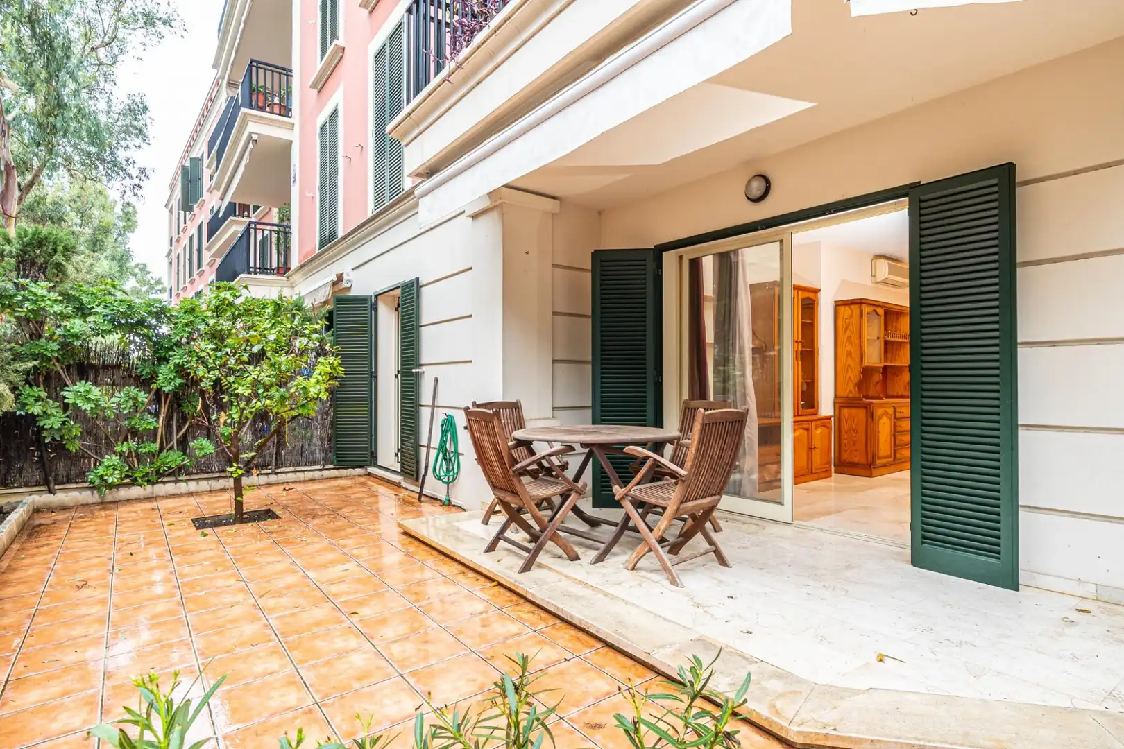 Ground floor with lift for sale in Carrer de l'Illa de Rodes, imagen 3